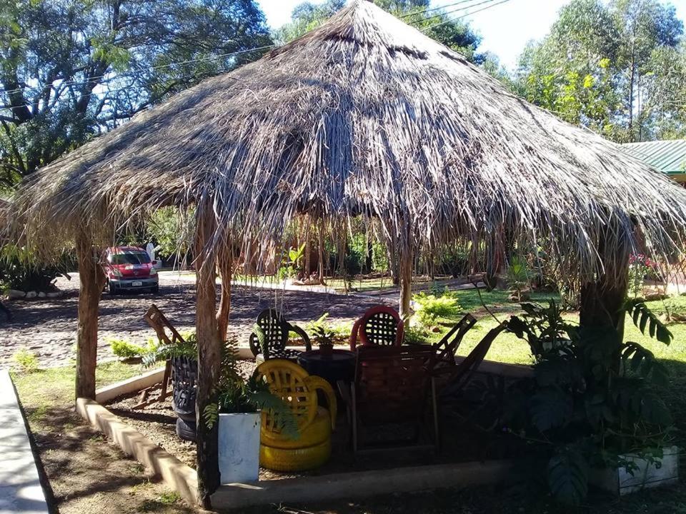 Cabanas Y Boungalow Don Oscar Hotel Encarnación Екстериор снимка